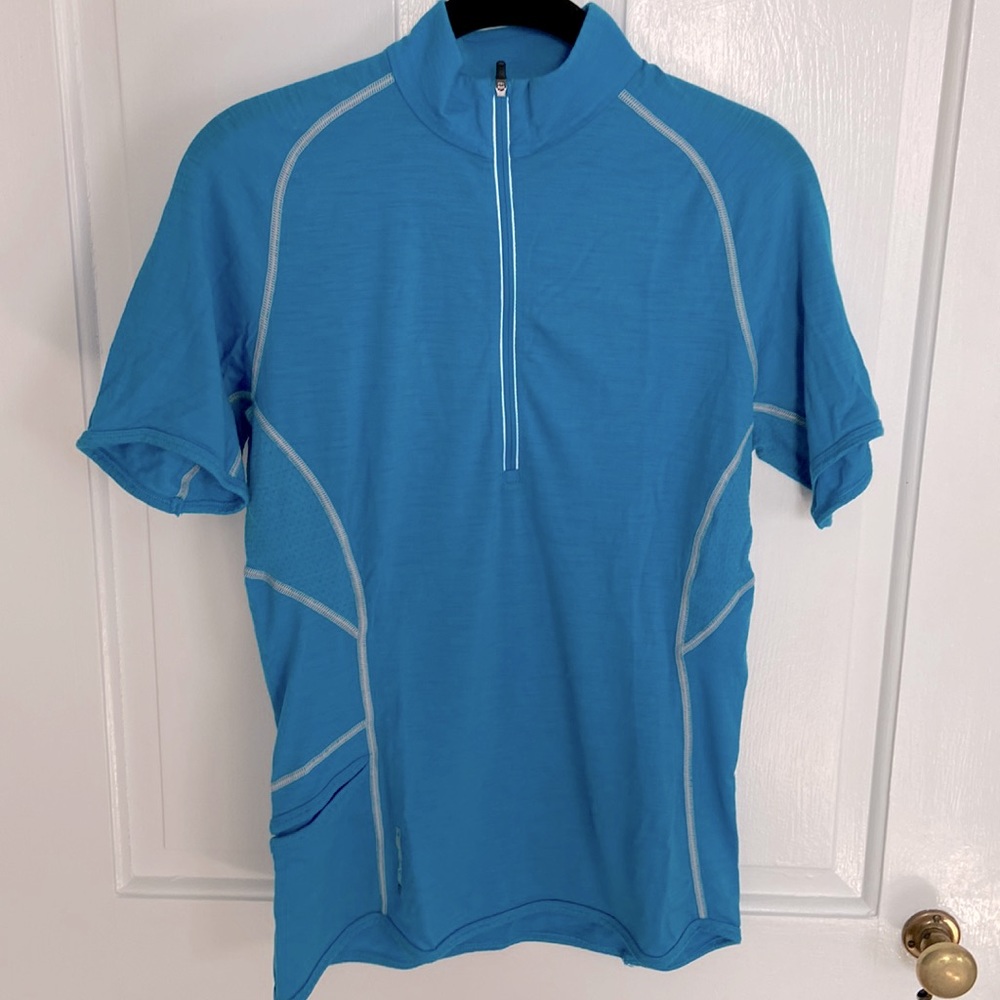 Icebreaker Women's mid-zip Ultralite 150 merino top Size Large